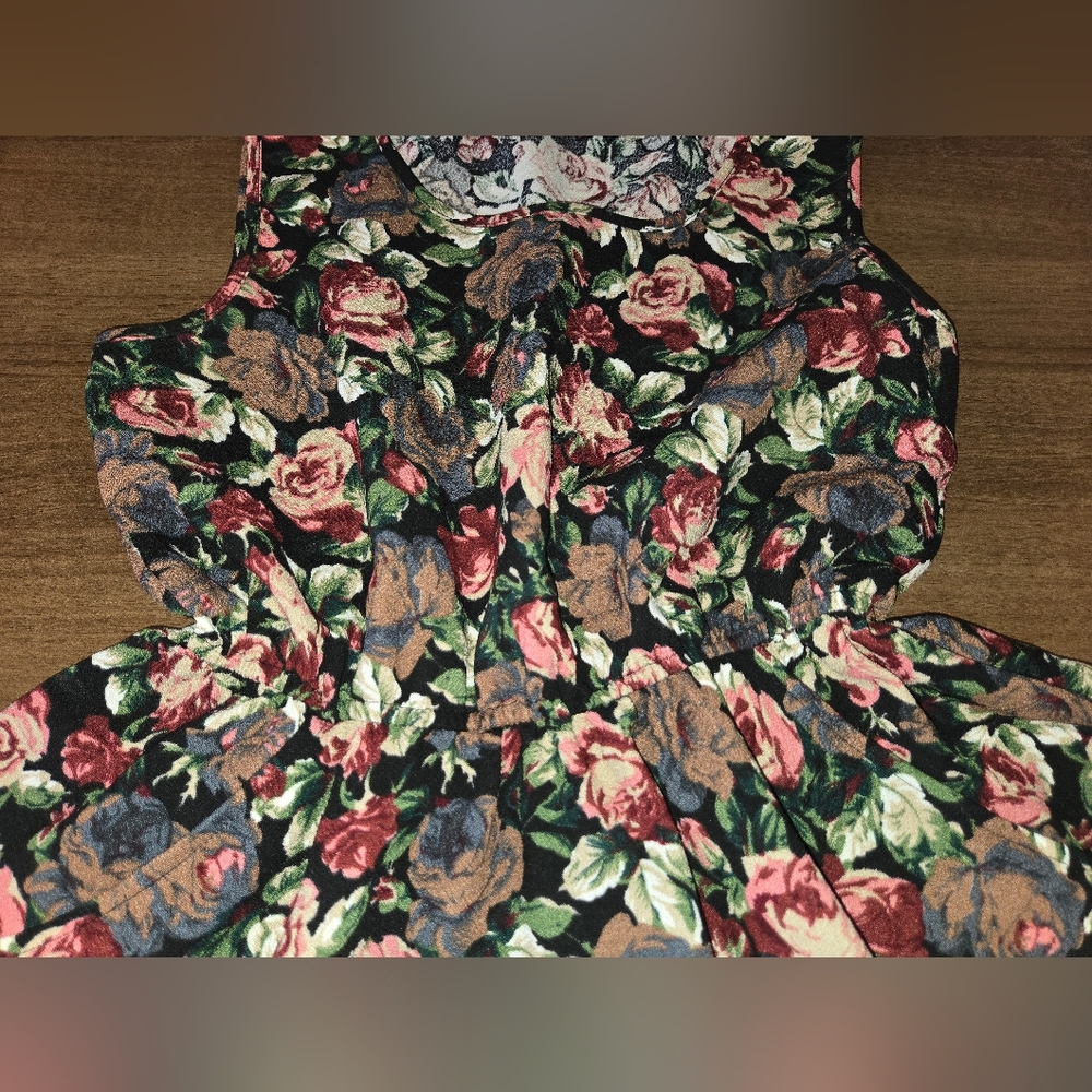 Mela Loves London Dress - Size 10 - HAS POCKETS! - Picture 3 of 8